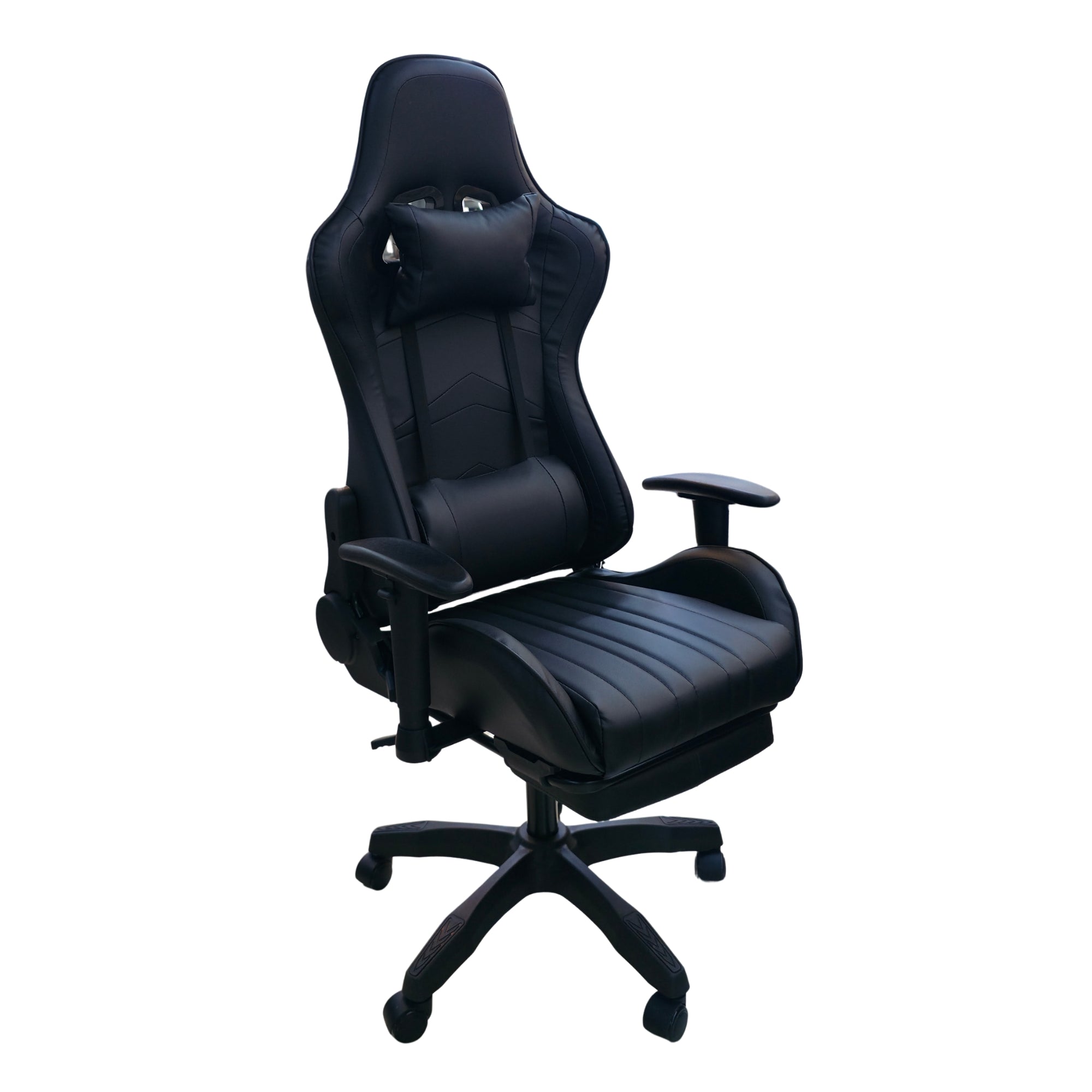 Furalux Gaming Chair with Footrest – Reclining Ergonomic Gaming Office Chair UAE
